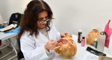 Çiğli’nin kültür kursları tüm hızıyla devam ediyor: Çocuklar ve yetişkinler için sanat kursları