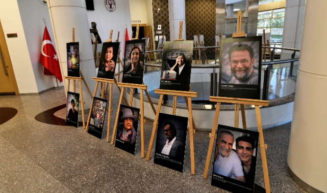 Edebiyatın Yüzleri Sergisi ve Paneli’ne büyük ilgi