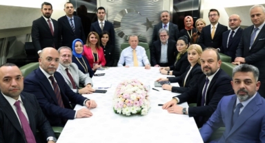 Erdoğan Kahire'de gündeme ilişkin soruları cevapladı: Yeni Suriye yönetimiyle iletişimi başlatmış durumdayız