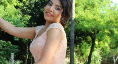 Eski eşinin üzerine benzin döküp yaktı