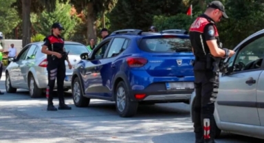 İzmir'de suç ve suçlularla mücadele sürüyor: Bir haftada 767 şüpheli yakalandı