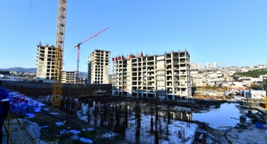 İzmir'in kentsel dönüşümünde gelişme: Kooperatiflerden teslim alma işlemi tamamlandı