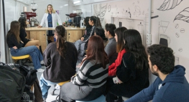 İzmir’in Mobil Barista Otobüsü yollarda