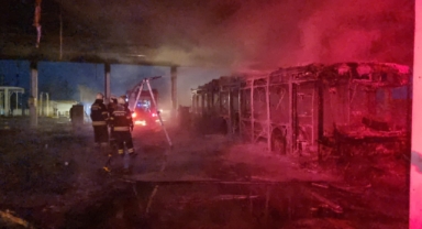 Otobüs yangınının ulaşıma etkisi olmayacak