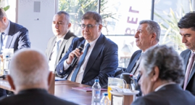 Başkan Tugay: Atıklar evlerde ayrıştırılacak