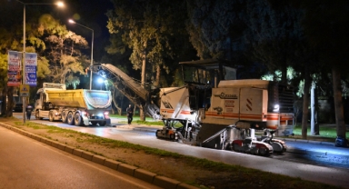 Bornova'da okul yoluna tatil mesaisi