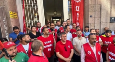 İzBB'de kriz son buldu: İşçiler, eylemi iptal etme kararı aldı!