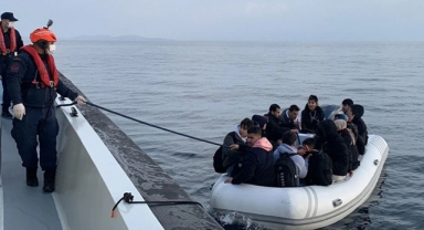 İzmir'e bağlı dört ilçede 206 kaçak göçmen yakalandı!