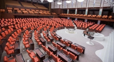 Özgür Özel ve Müsavat Dervişoğlu'nun da bulunduğu 14 isim için dokunulmazlık dosyaları hazırlandı