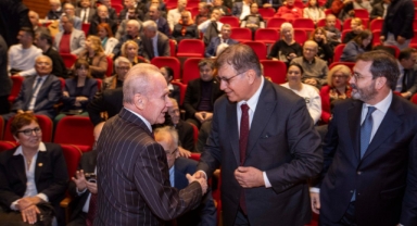 'Yerel Reform Buluşmaları'nda mali ve idari özerklik vurgusu