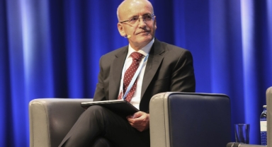 Bakan Şimşek: Enflasyon geriliyor