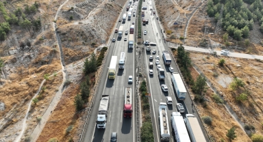 Gaziantep'te kaza: 1 ölü, 19 yaralı