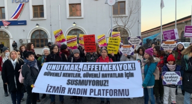 İzmirli kadınlar, deprem bölgesindeki kadınlar için bir araya geldi!