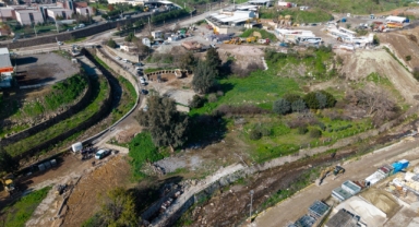 Karşıyaka’nın yeni hayvan barınağı için ilk kazma vuruldu