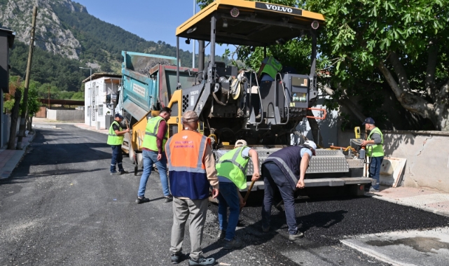 Büyükşehir’den Mahallelerde Asfalt Atağı