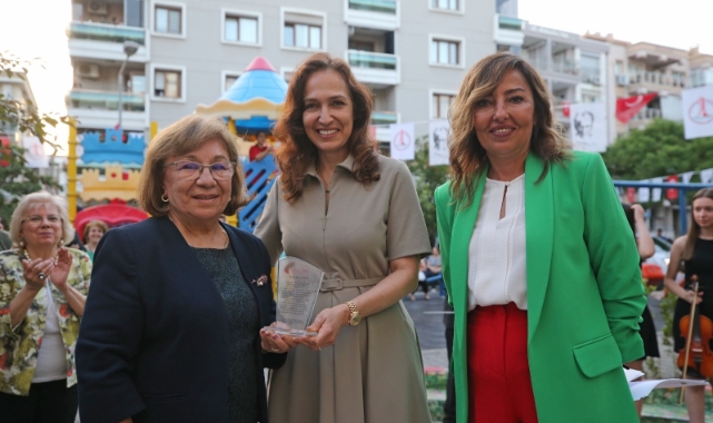 Karşıyaka Kent Konseyi Parkı'na coşkulu açılış