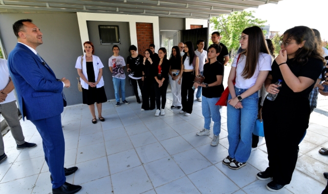 Ömer Eşki öğrencilere Kıbrıs’ı anlattı