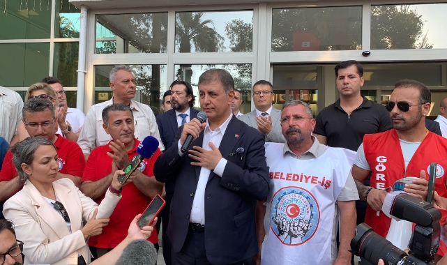 Belediye-İş'in direnişi zaferle sonuçladı: Başkan Tugay, helallik istedi!
