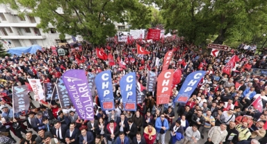 CHP İzmir'den sokağa çağrı: Hayatımızı karartan çetelere karşı sesimizi yükseltmek için...