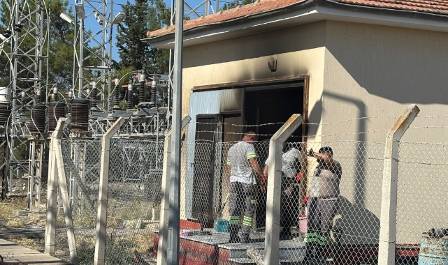 Güneşköy’de trafo patladı, ülke genelinde elektrikler kesildi!