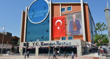 Pazarcılardan Başkan Kınay'a 'diktatör' çıkışı: Siz vekaleten duruyorsunuz asolan biziz