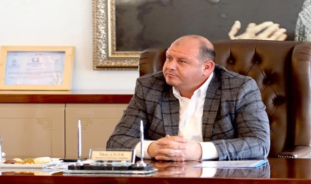 Başkan Çiçek'ten AKP'ye geçecek iddialarına yanıt!