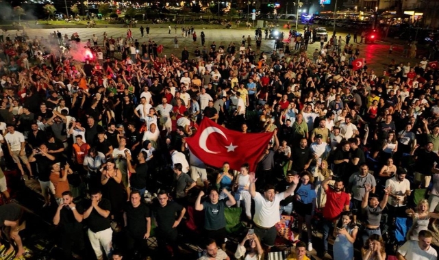 Dev ekranda final heyecanı