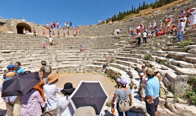 İzmir'in turizm bilançosu: Son üç yılın zirvesi!