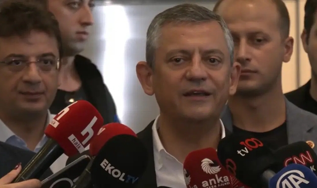 Özel'den gündem değerlendirmesi: Kayyum atansa dahi, 21 Eylül'de kurultay yapılacak