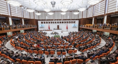 TBMM'de tatil yarın bitecek: CHP'den Erdoğan'a protesto!