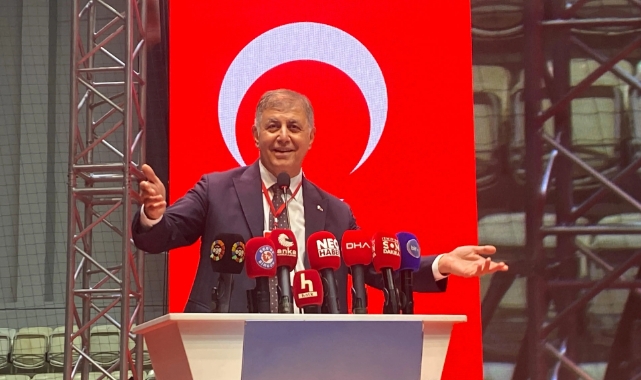 Başkan Tugay'dan 'adaylık' açıklaması: Kurultay delegesi adayı değilim