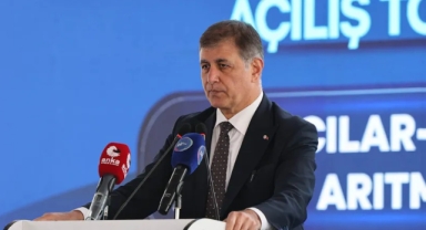 Başkan Tugay'dan merkezi hükümete sitem: Basit şeylerden bile sorun çıkarıyorlar!