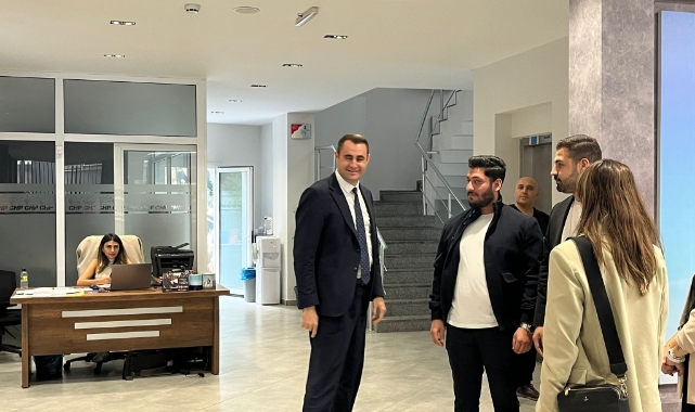 CHP İzmir'de hareketli saatler: Çağatay Güç de toplantıya katıldı!
