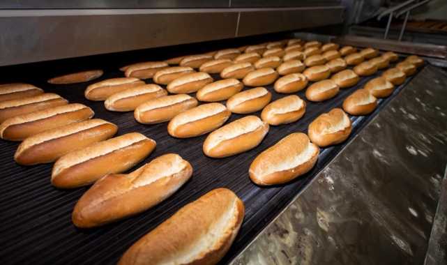 İzBB duyurdu: Halk Ekmek fiyatlarında zam!