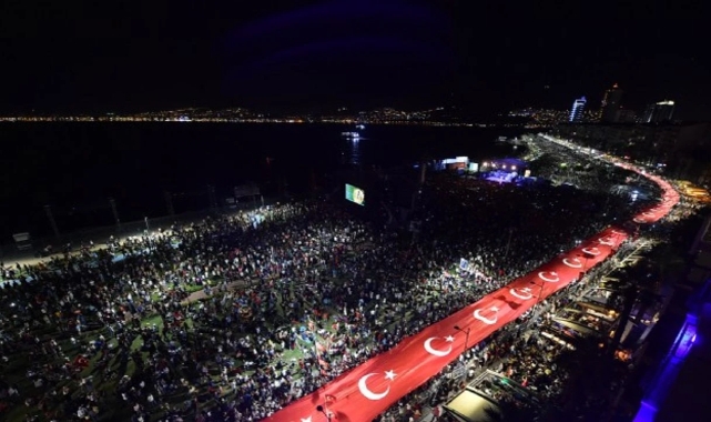 İzmir Emniyet Müdürlüğü duyurdu: 29 Ekim'e özel trafik düzenlemesi!