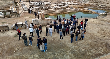 Klaros'ta kadim bilgelikle buluşan modern tıp: Antik bilgelikten ilhamla tamamlanan yolculuk