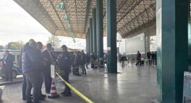 Otogarda korku dolu anlar: Uzman Çavuş etrafa kurşun yağdırdı!
