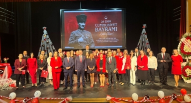 Tarhan Koleji’nden Cumhuriyet’in 102'nci yılına yakışır kutlama!