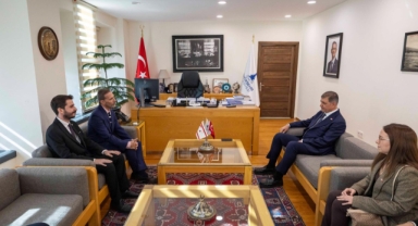 Başkan Tugay ile KKTC Başkonsolosu Davulcu bir araya geldi!