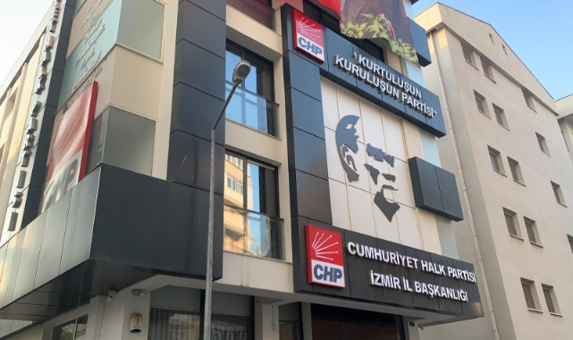 CHP İzmir'de kritik zirve: Kurultay öncesinde yol haritası çizilecek!