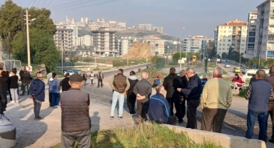 Harmandalı sakinleri çöpe karşı nöbette: Hak, Hukuk, Adalet nerede?