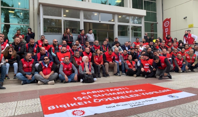 İzBB'de işçi krizi: 3 aydır ödenmeyen haklar için oturma eylemi!