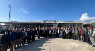 İzmir'in 'çöp krizine' Bornovalı muhtarlardan tepki: Gerekirse çadır kurarız!