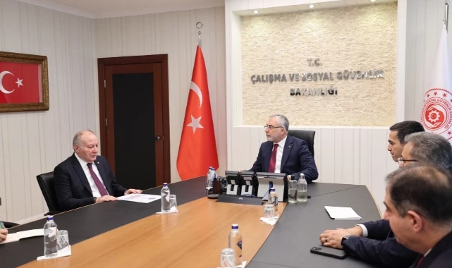 Asgari ücret tartışmaları başladı: TÜRK-İŞ'in talebi belli oldu!