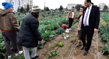Başkan Eşki: “Emek ektik, tebessüm hasat ediyoruz”
