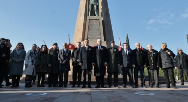 Başkan Pehlivan: Menemen, Şehit Kubilay ve silah arkadaşlarını bağrına bastı