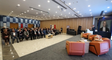 Başkan Tugay Burdur'da konuştu: Kendi kendine yeten şehirler artık bir gereklilik