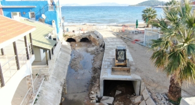 Foça'da 30 yıllık altyapı sorunları çözüme kavuşuyor