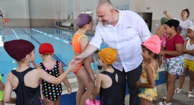 Menemen'de yüzmeden piyanoya, diyetisyenden, dershaneye hepsi ücretsiz!