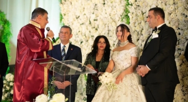 Narlıdere Belediye Başkanı Erman Uzun dünya evine girdi